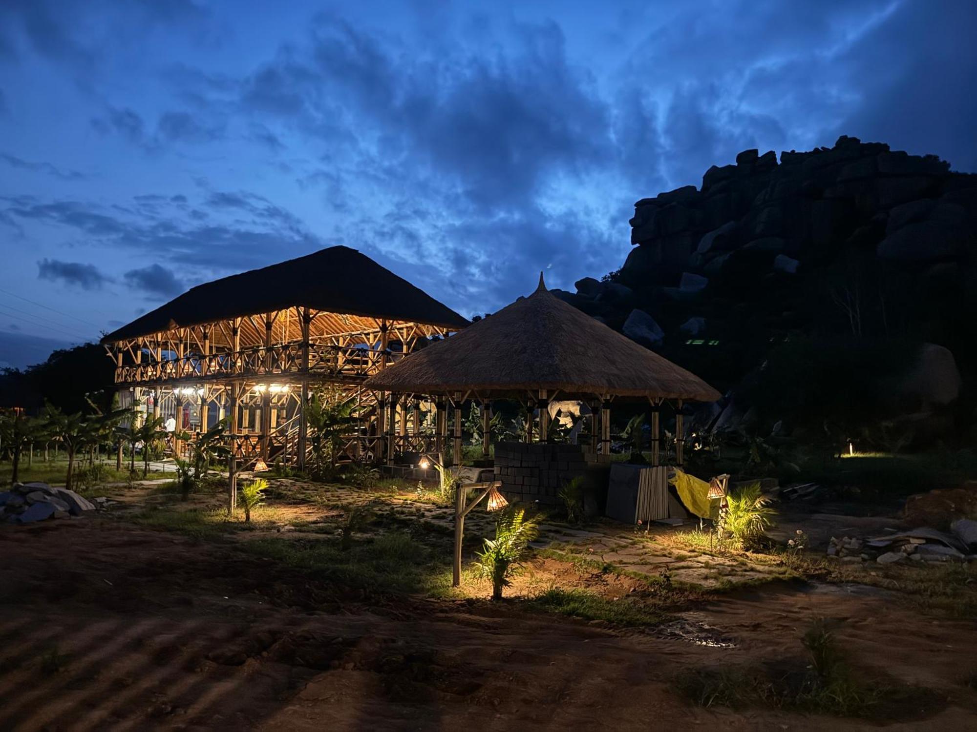 Hill Stone View Hampi Hotel Exterior foto