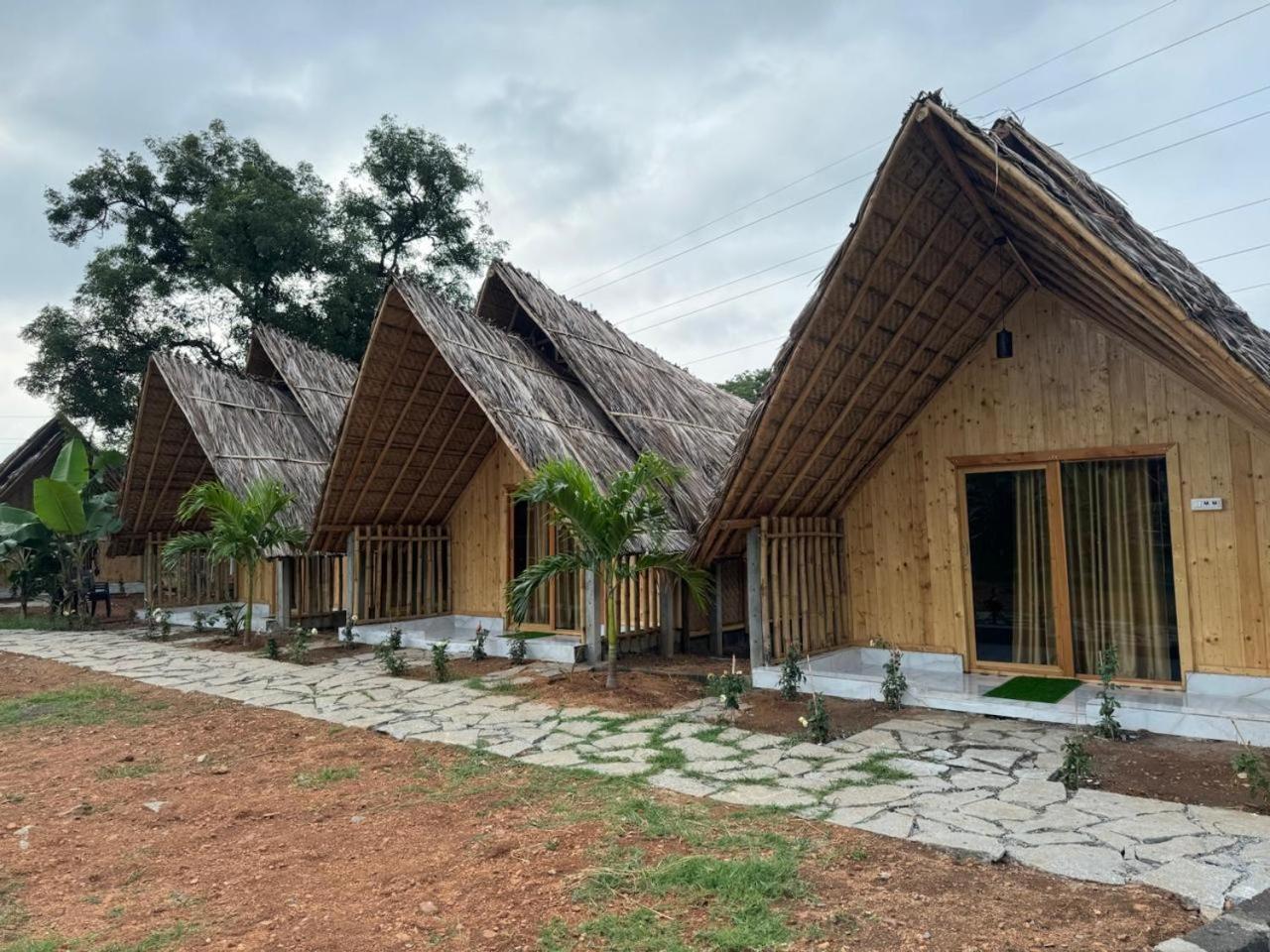 Hill Stone View Hampi Hotel Exterior foto