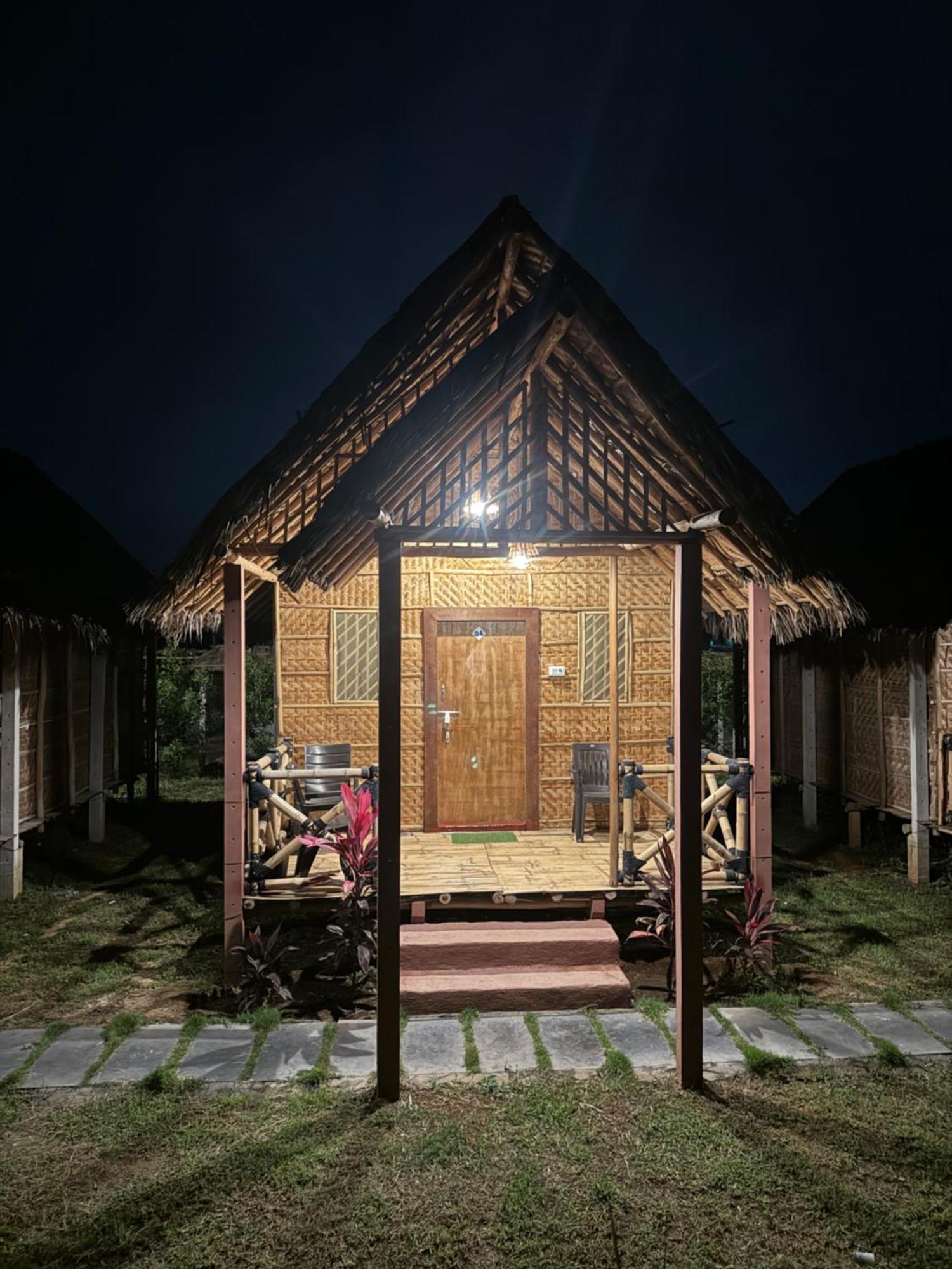 Hill Stone View Hampi Hotel Exterior foto